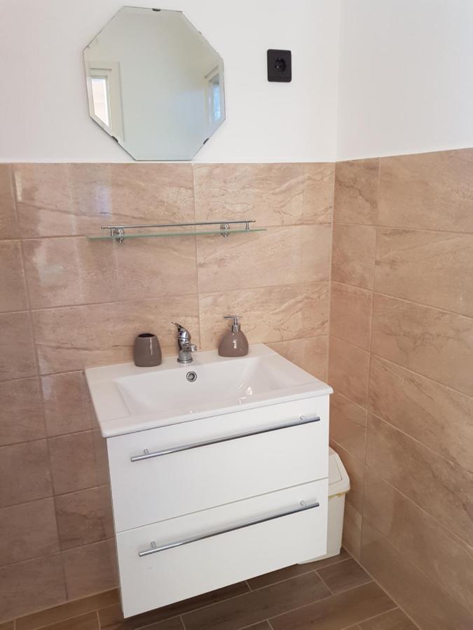 Henrietta Apartmanhaz Apartmán *